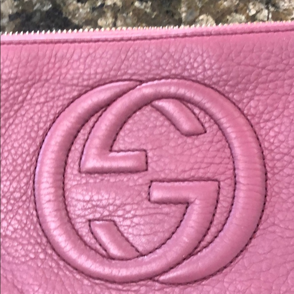 Gucci Leather Wristlet color Peonia Flower.